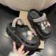 thumbnail image 1 of Zapatillas de plataforma para mujer, sandalias de verano con cuñas de 6cm, zuecos gruesos para exteriores, Chanclas de playa para niñas, zapatos de jardín qym unisex, 1 of 2