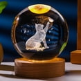 thumbnail image 1 of Lámpara de bola de cristal Luz de noche de bola de cristal LED con base de madera para decoración del hogar, 1 of 7