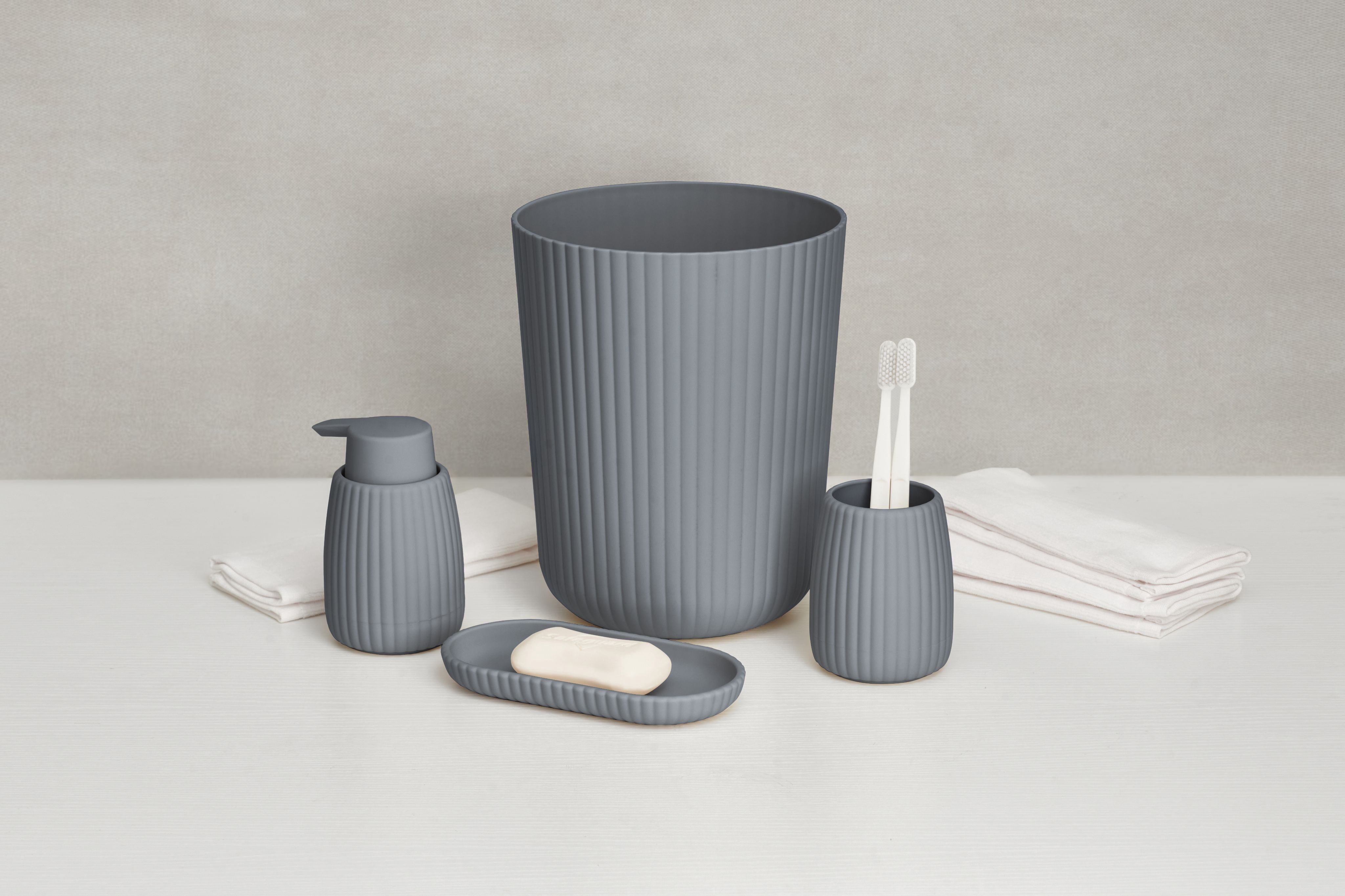 Mainstays Rubberized Plastic Ribbed 4-Piece Bath Accessories Set, Gray