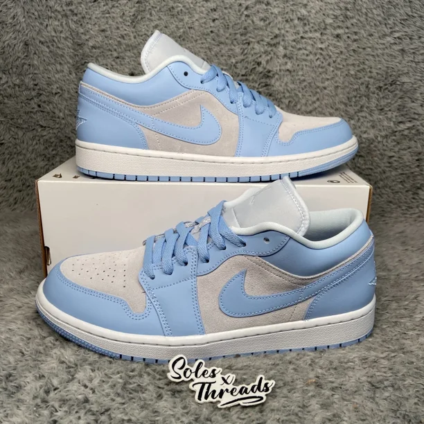 Ni - ke Air Jordan 1 Low Women Size 11.5 = Men 10 Football Grey Aluminum Blue DC0774-050