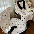 thumbnail image 4 of Pantalones cortos de seda con cuello de muñeca, conjunto de tres piezas fino para estar en casa, pantalones de manga corta, pijamas, 4 of 5
