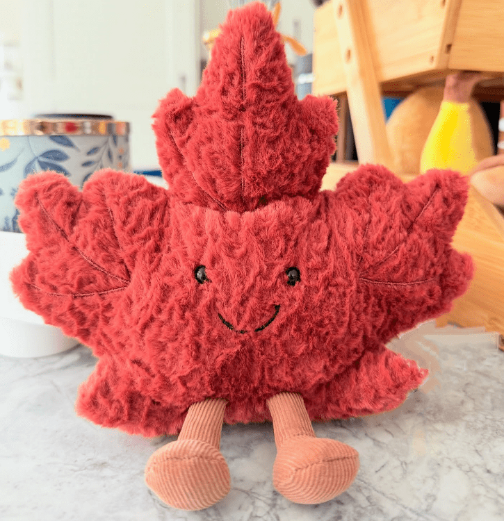 Amuseables Maple Leaf Stuffed Animals - CANADA EXCLUSIVE - Walmart.ca