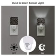 thumbnail image 3 of Balery Daisy Luz Nocturna LED con Sensor Automático, Enchufe con Sensor Crepuscular, Luz Suave de 0.5W para Dormitorio, Pasillo, Baño-US, 3 of 7