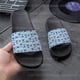 thumbnail image 3 of Stitch-zapatillas con estampado para hombre y mujer, sandalias antideslizantes para exteriores, ligeras e informales, para la playa, para el hogar, para estudiantes, 3 of 5