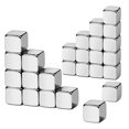 thumbnail image 1 of ZHAOCHENG 10 imanes de cubo cuadrado de 5 mm, pequeños y fuertes imanes de neodimio para nevera y oficina, 1 of 1
