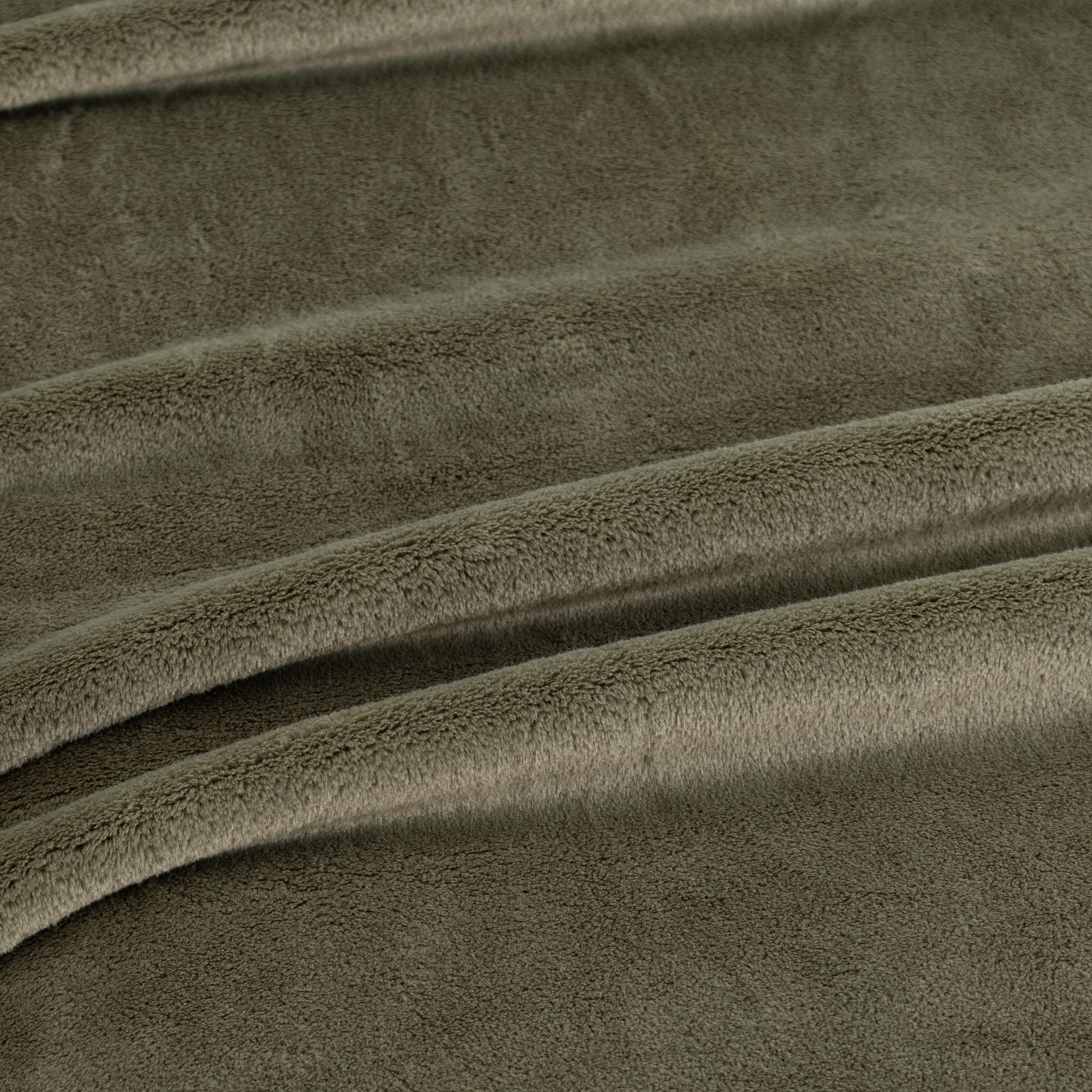 Berkshire Life Cozy Luxe Plush Bed Blanket Ivy Full Queen