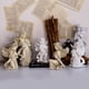 thumbnail image 2 of Adornos de personajes Escultura de corazón de niña de resina Adornos pequeños de escritorio Adornos Ángeles Lindo Retro Flor Hada, 2 of 5