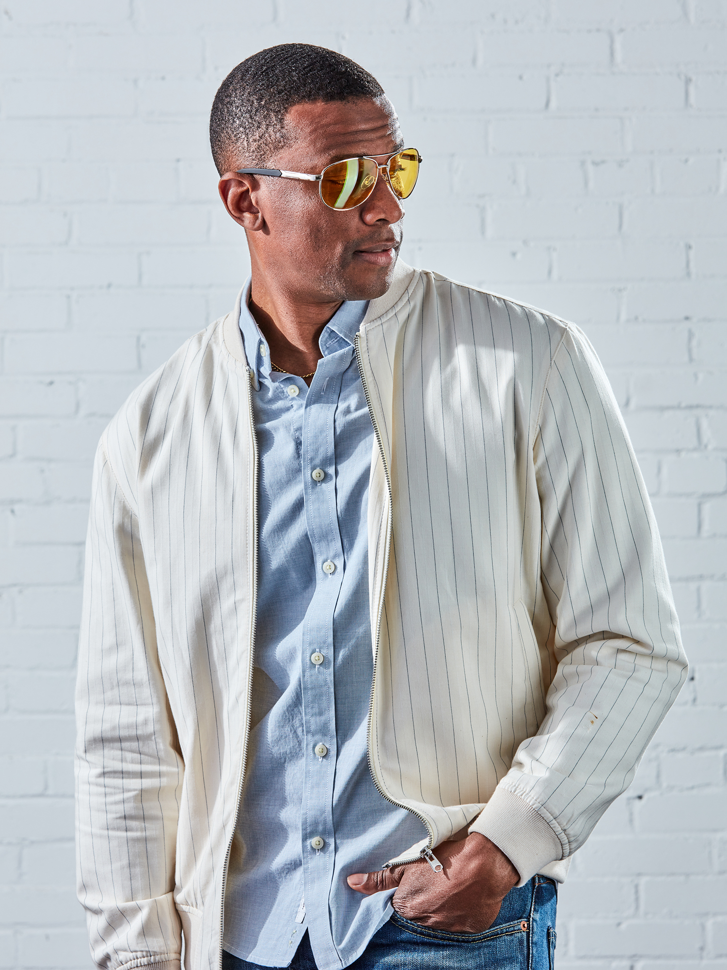 Foster Grant Men's Aviator Sport Sunglasses Silver photo 4