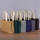 thumbnail image 4 of Bolsa de tela no tejida para tienda de ropa, bolsa de regalo con revestimiento, bolsa de compras de tela no tejida de color, 4 of 4