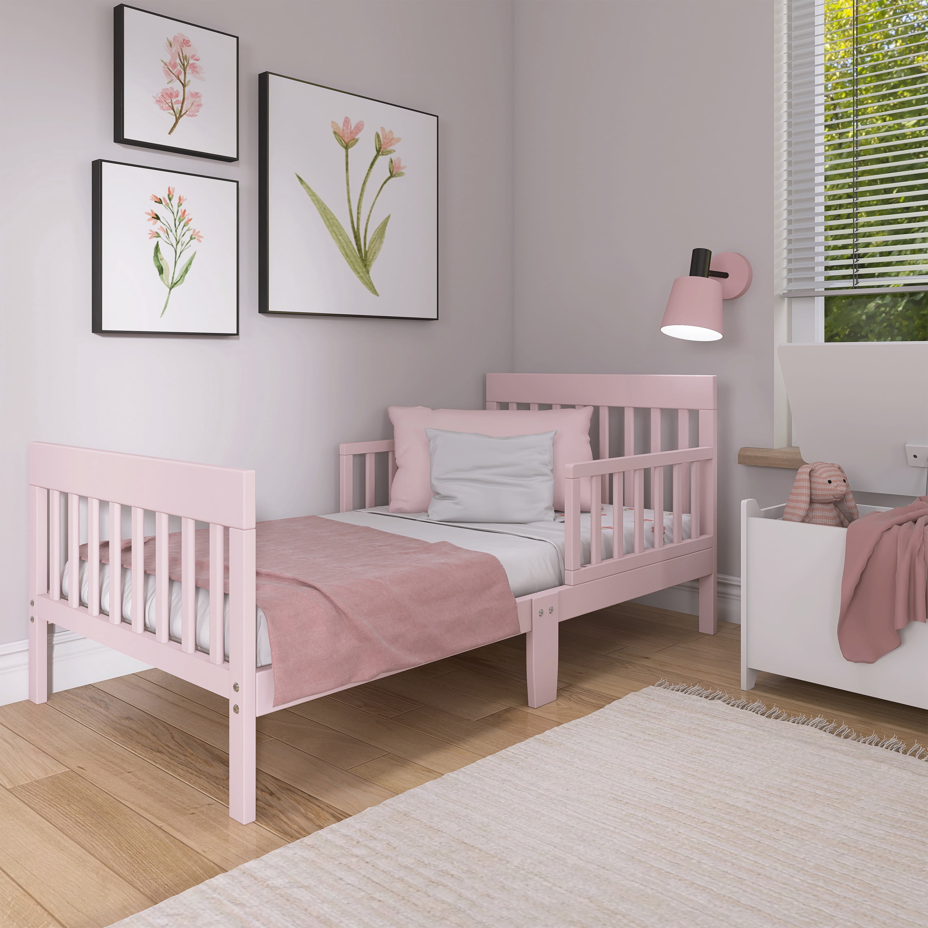 Dream On Me Finn Pink Toddler Bed, New Zealand Pinewood, JPMA Certified