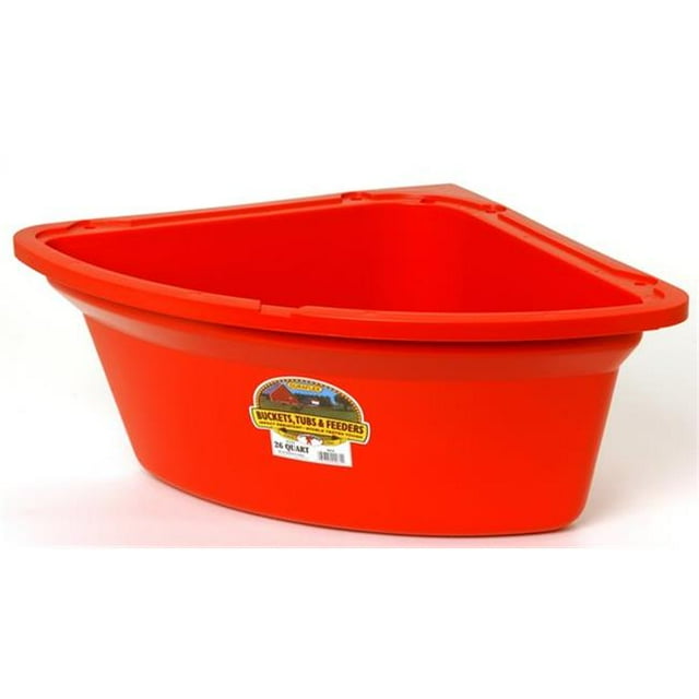 Miller Manufacturing PCF6 26 qt. Corner Feeder, Red