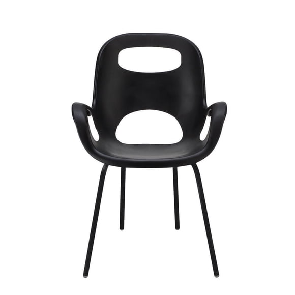 Umbra Oh® Chair. Chaise Avec Accoudoirs Oh® Chair. Assise En Polypropylène Coloris Noir, Avec Pieds En Métal Chromé Coloris Noir. Dimension 61X61X86.4Cm