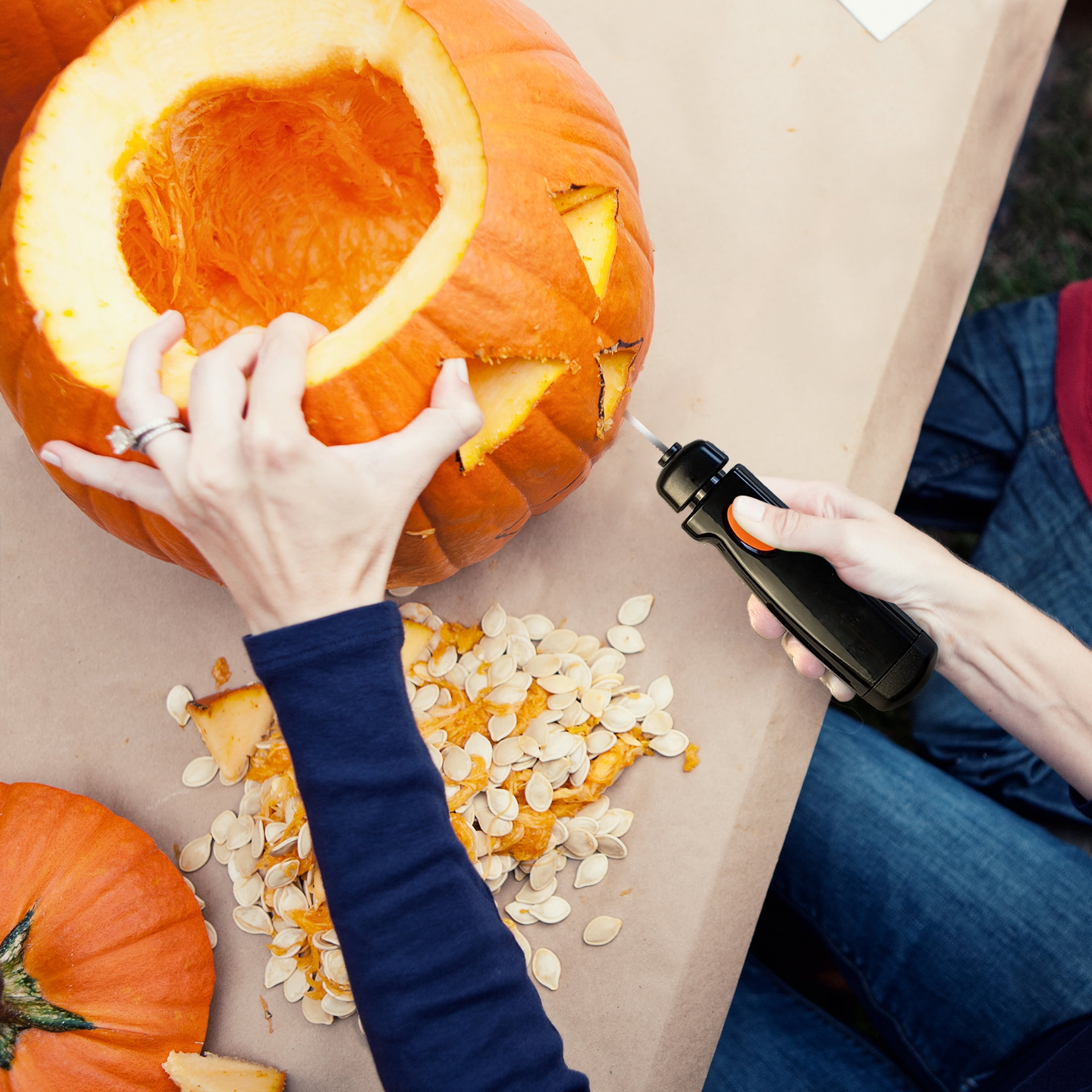Pumpkin Masters - Masters Collection Power Saw, Easy-Grip Design and Interchangeable Stainless Steel Blades,  Halloween Carving Tool