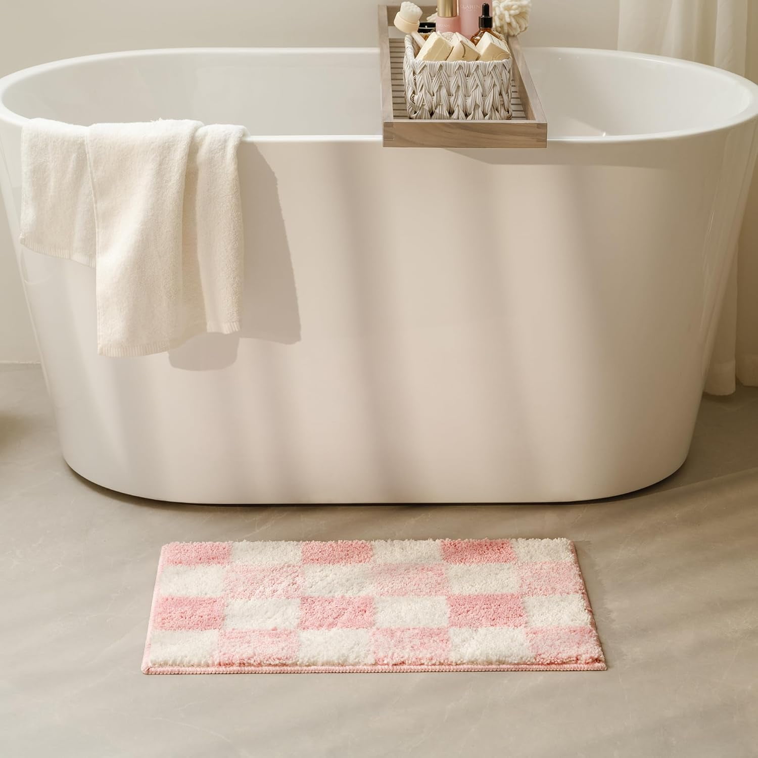 GRANNY SAYS Checkered Bathroom Rug, Absorbent Microfiber Ultra Soft Bath Mat Washable, Non-Slip Bath Rugs, 24" x 16", Pink