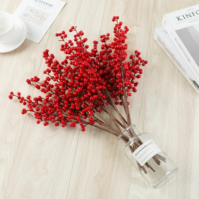 LSKYTOP 4Pc Berry Branches Artificial Red Berry Stems - 18Inch Christmas  Holly Berry for Christmas Tree Decorations Crafts Decor