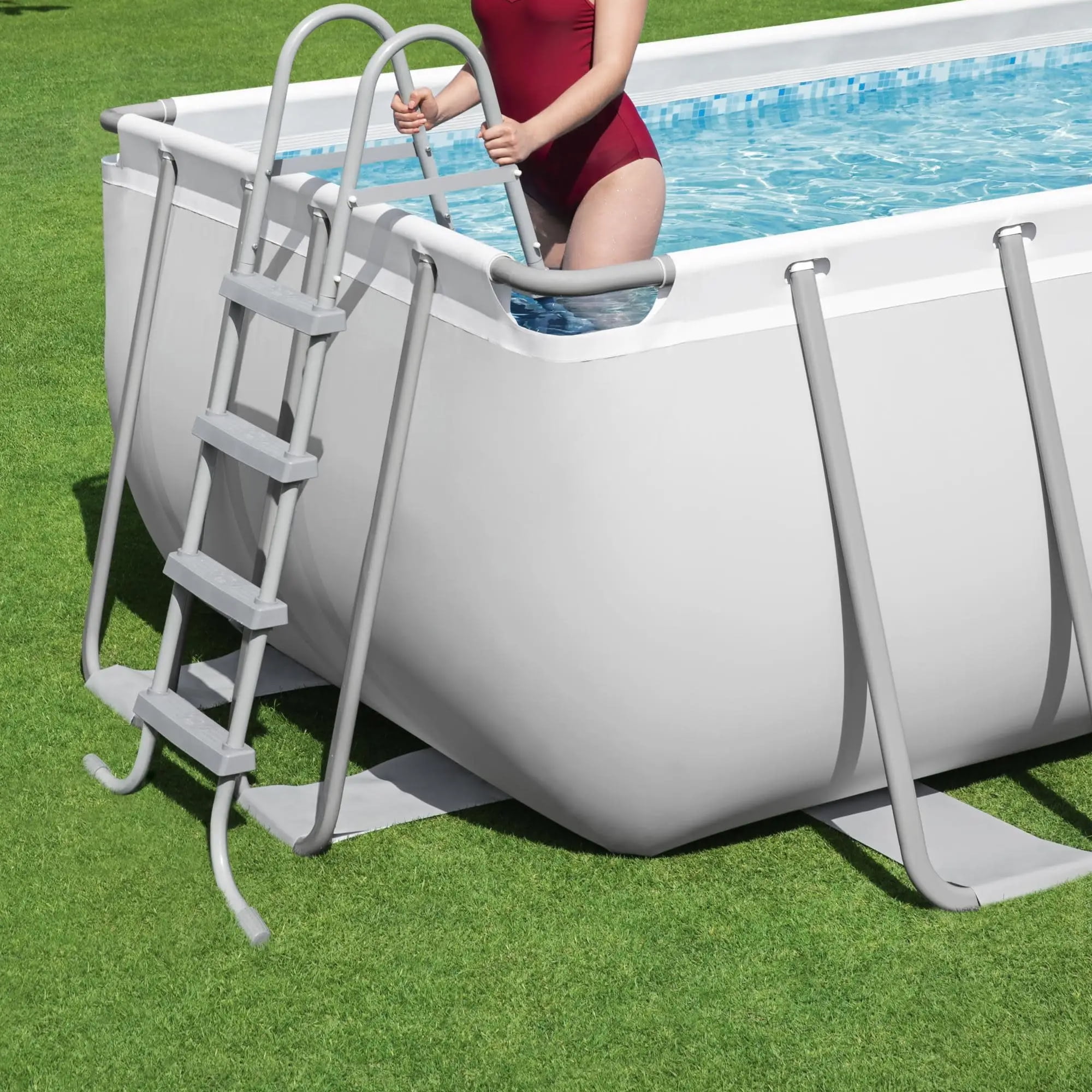 Bestway Power Steel 18' x 9' x 48" Rectangular Above Ground Pool Set