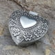 thumbnail image 1 of Joyero pequeño ZHAOCHENG en forma de flor de ciruelo plateado 6*6*3 cm, 1 of 4