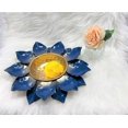 thumbnail image 1 of Petit Bol Style Lotus en Bleu, 1 of 4