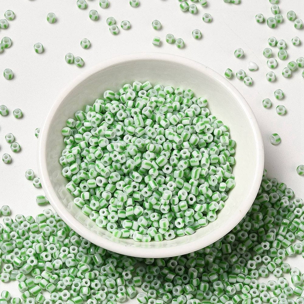 8/0 Opaque Colours Seep Glass Seed Beads Round Hole Round with Stripe Pattern Lime Green 3~3.5x2~3mm Hole: 1mm about 450g/bag