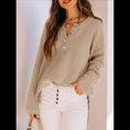thumbnail image 4 of Suéteres de Gran Tamaño para Mujer, con Mangas Largas de Murciélago, Cuello en V Holgado, Botones, Estilo Henley, Jersey de Punto. Color Café M, 4 of 6