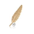 thumbnail image 1 of Personalidad decoración de perlas de imitación forma de hoja dorada broche de cobre accesorio regalo de joyería, 1 of 1