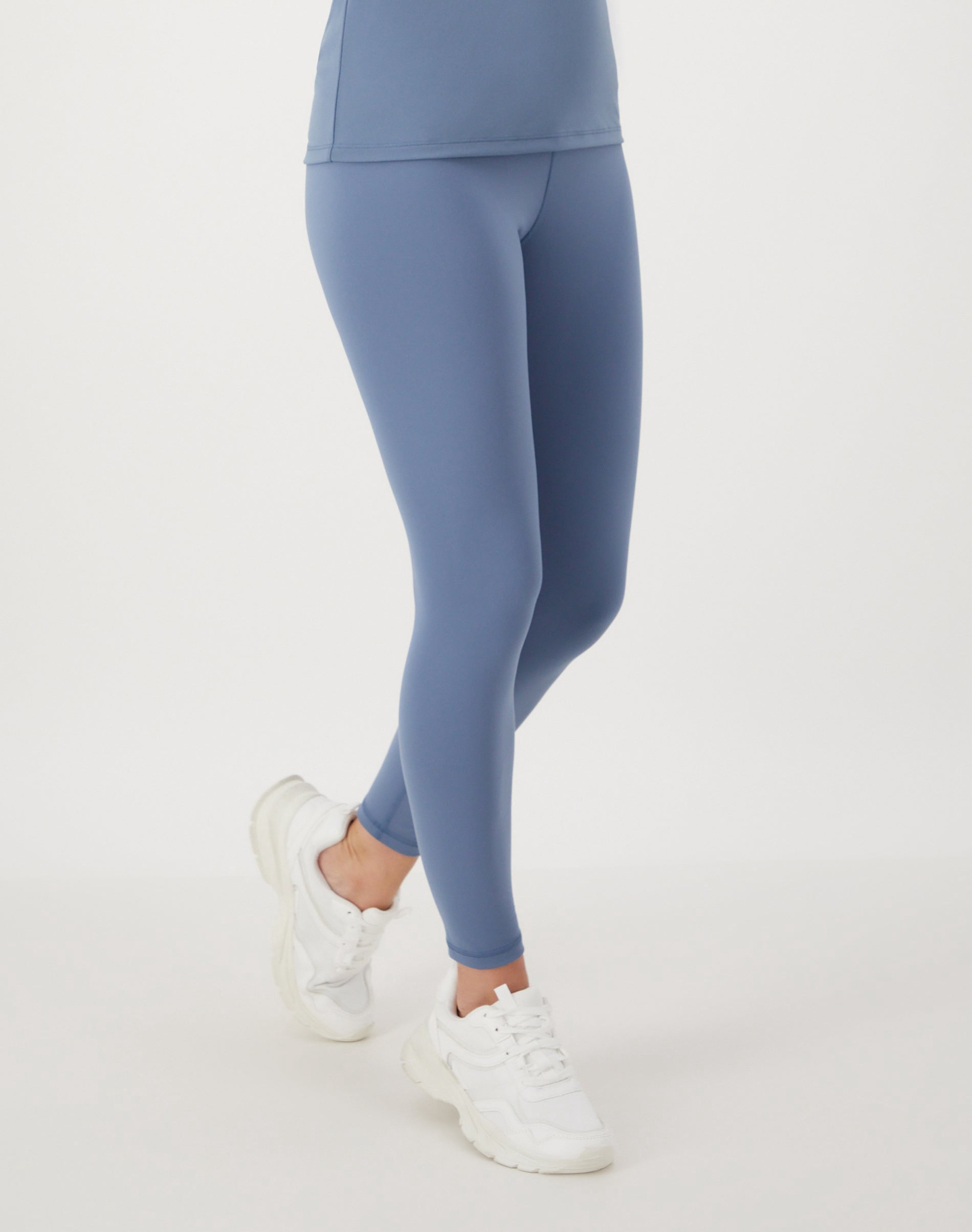 Hanes Women's Move 7/8 Leggings with Internal Pocket, 25", Sizes XS-XXL