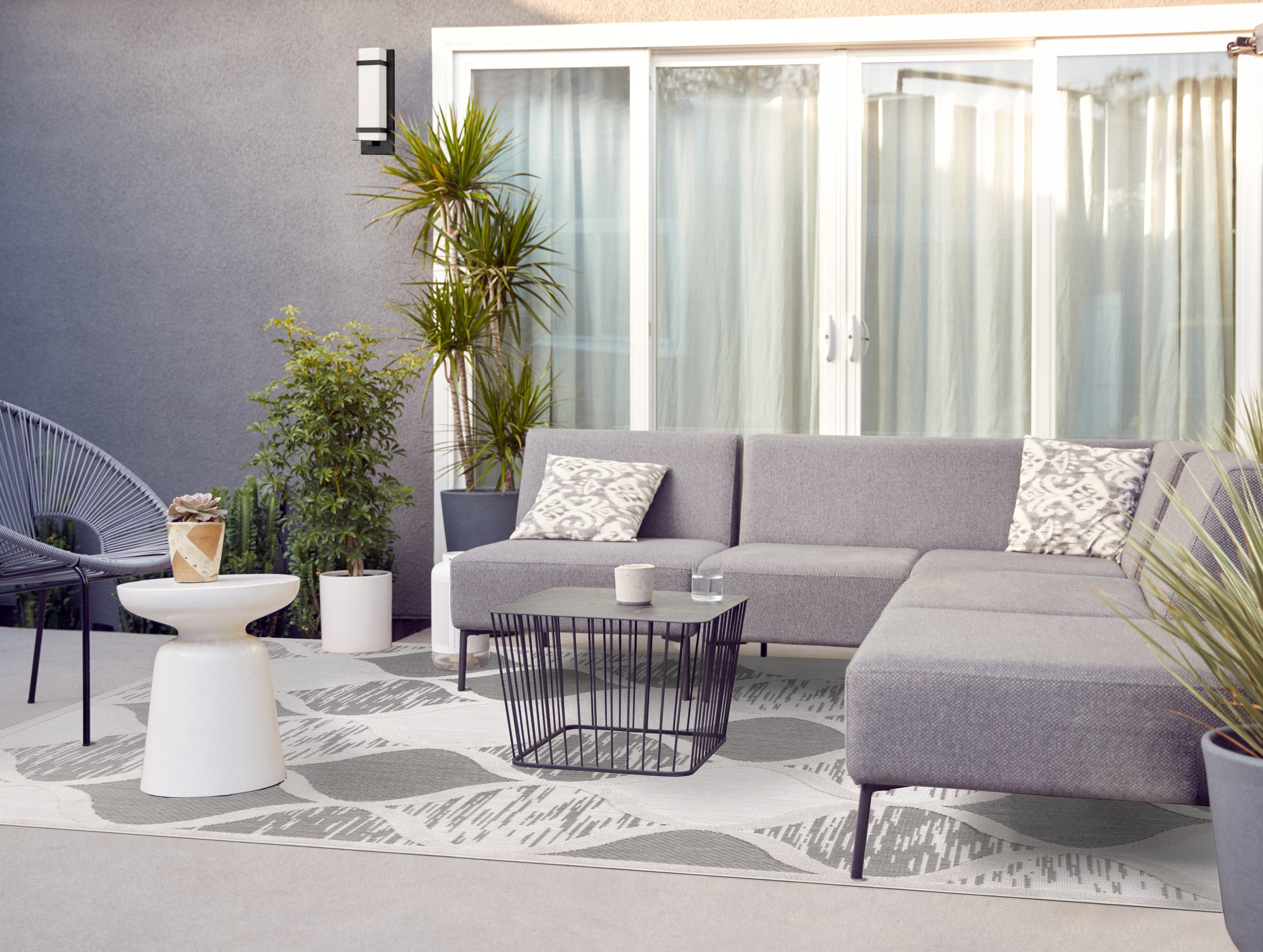 Leick Home Laurus Indoor Outdoor Area Rug, 5-Foot 3-Inch by 7-Foot