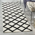 thumbnail image 3 of SAFAVIEH Chatham Jahn Geometric Diamonds Wool Area Rug, Ivory/Black, 6' x 9', 3 of 10
