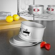 Fat Daddio's PSF-63 6 x 3 Inch Round Cake Pan, Anodized Aluminum Springform Pan, Removable Base, Silver