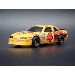 Open Box 1994 94 CHEVROLET LUMINA 4 STERLING MARLIN NASCAR 1:64 SCALE DIECAST MODEL CAR
