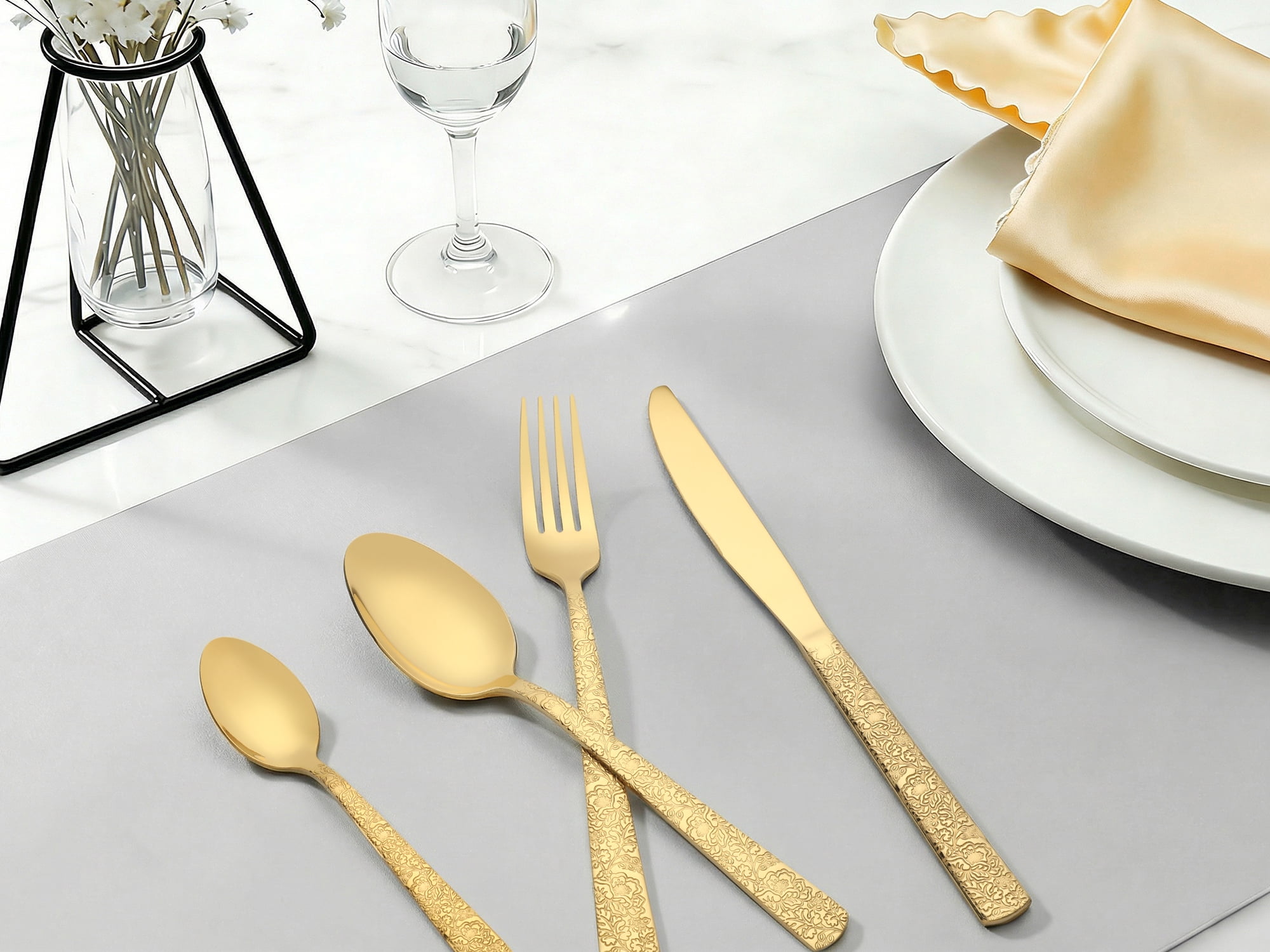 Unique Bargains Stainless Steel Floral Flatware Set for Multiple Uses Gold 4pcs