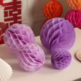 thumbnail image 1 of Nvzi 12 piezas de bolas de nido de abeja para decoración de fiestas, 6, 8, 10 y 12 pulgadas, bolas de nido de abeja,cumpleaños, bodas, decoración de guardería, color morado claro, 1 of 4
