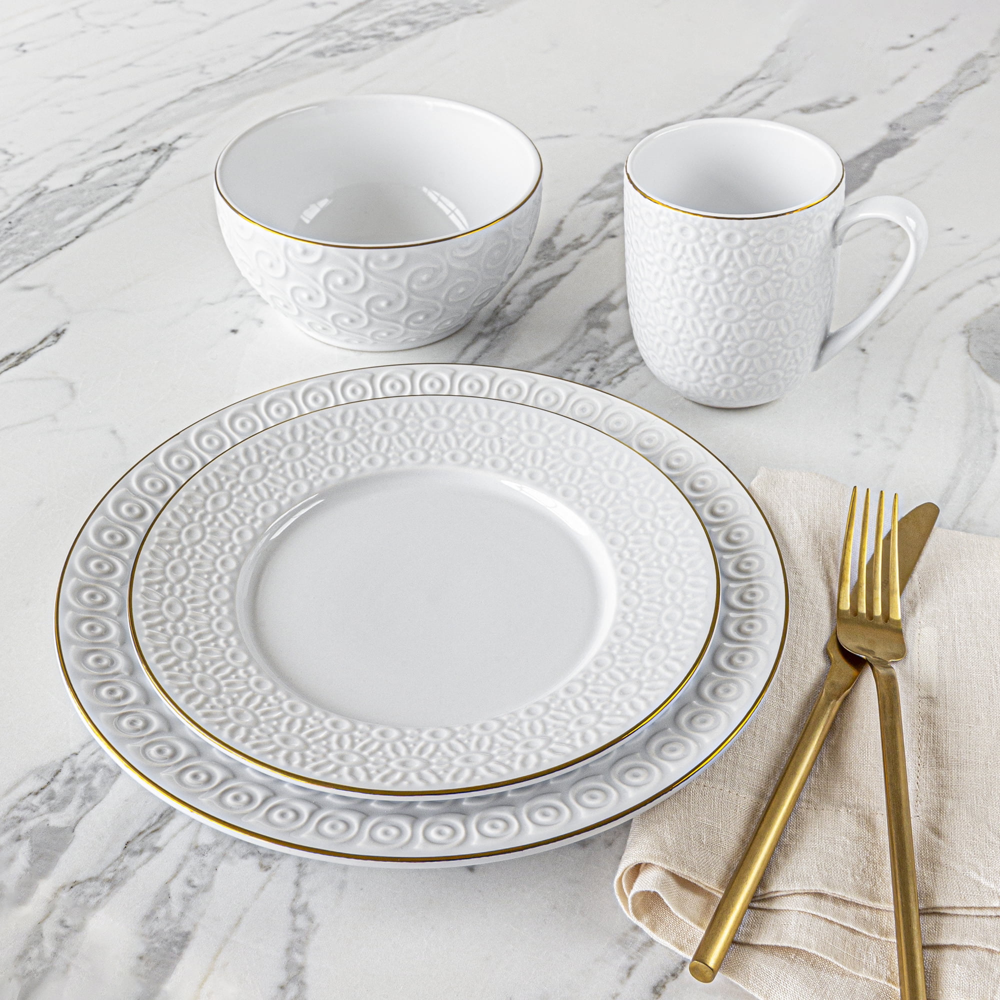 Sofia Home 4 Pack White Stoneware Dinner Plates by Sofia Vergara