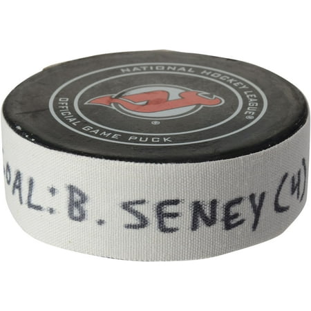 Brett Seney New Jersey Devils Game-Used Goal Puck from January 14, 2019 vs. Chicago Blackhawks - Fanatics Authentic