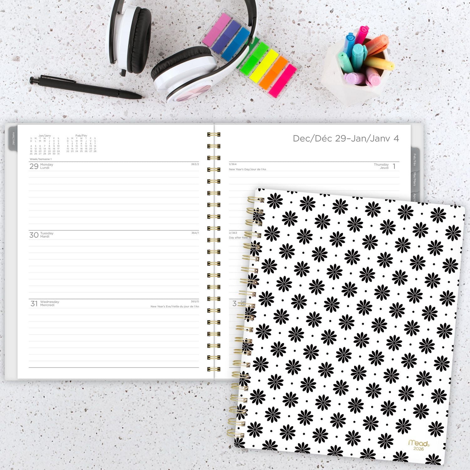 Agenda hebdomadaire Mead® 2026 à motif floral noir et blanc, grand format, couverture transparente en polyéthylène Agenda
