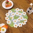 thumbnail image 1 of PGYONG Serviette Décorative Style Petit Broderie Sets de Table Modernes Assiettes Tapis Multi-Usages Serviette Nappe de Table Basse Nappes, 1 of 5