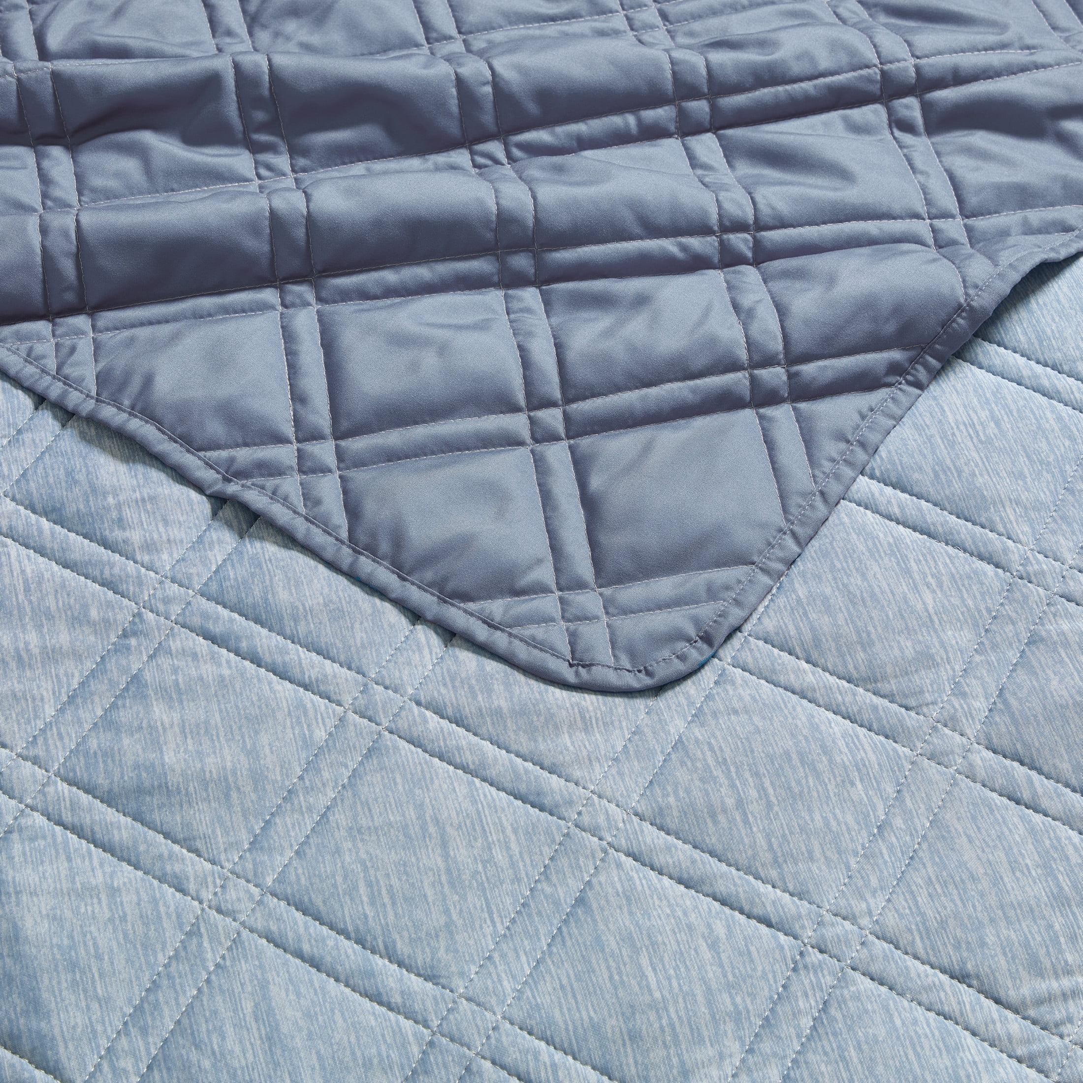 Brookstone Cooling Throw Blue, Solid Print, Nylon Polyethylene, Knit, 1 Piece, Standard Size