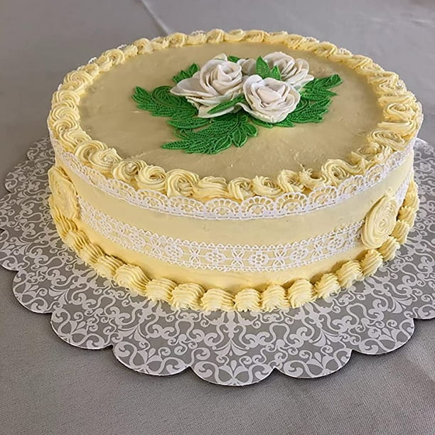 Lace molds top for cake decorating