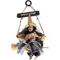 thumbnail image 1 of Señal de bienvenida con colgante de bruja, accesorios para casas embrujadas y sombrero amarillo., 1 of 5