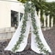 thumbnail image 4 of Hojas de eucalipto artificiales con diseño duradero y reutilizable, para fondo de boda y decoración del hogar en apariencia realista (2 piezas), 4 of 6
