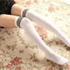 thumbnail image 1 of Medias de mujer por encima de la rodilla primavera y otoño estilo universitario japonés estudiantes tres barras rayas medias altas y altas medias negras y blancas, 1 of 6