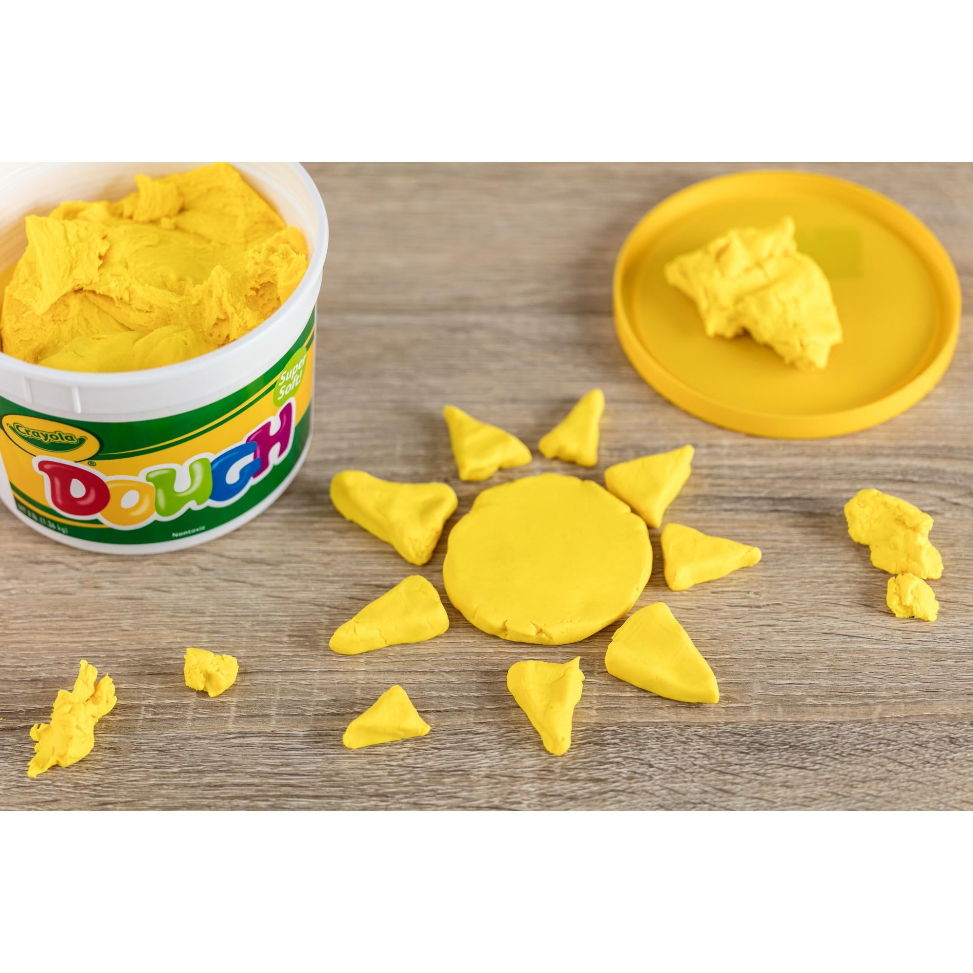 Crayola Dough - Yellow (3lb), Bulk Modeling Dough for Kids, Clay  Alternative, Resealable Tub, Ages 3+, Great for Kids Arts & Crafts