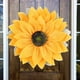 thumbnail image 1 of Corona de girasoles | Adorno floral artificial para puerta, ideal para la decoración de otoño y Acción de Gracias | Decoración de pared para el hogar y el jardín, 1 of 5