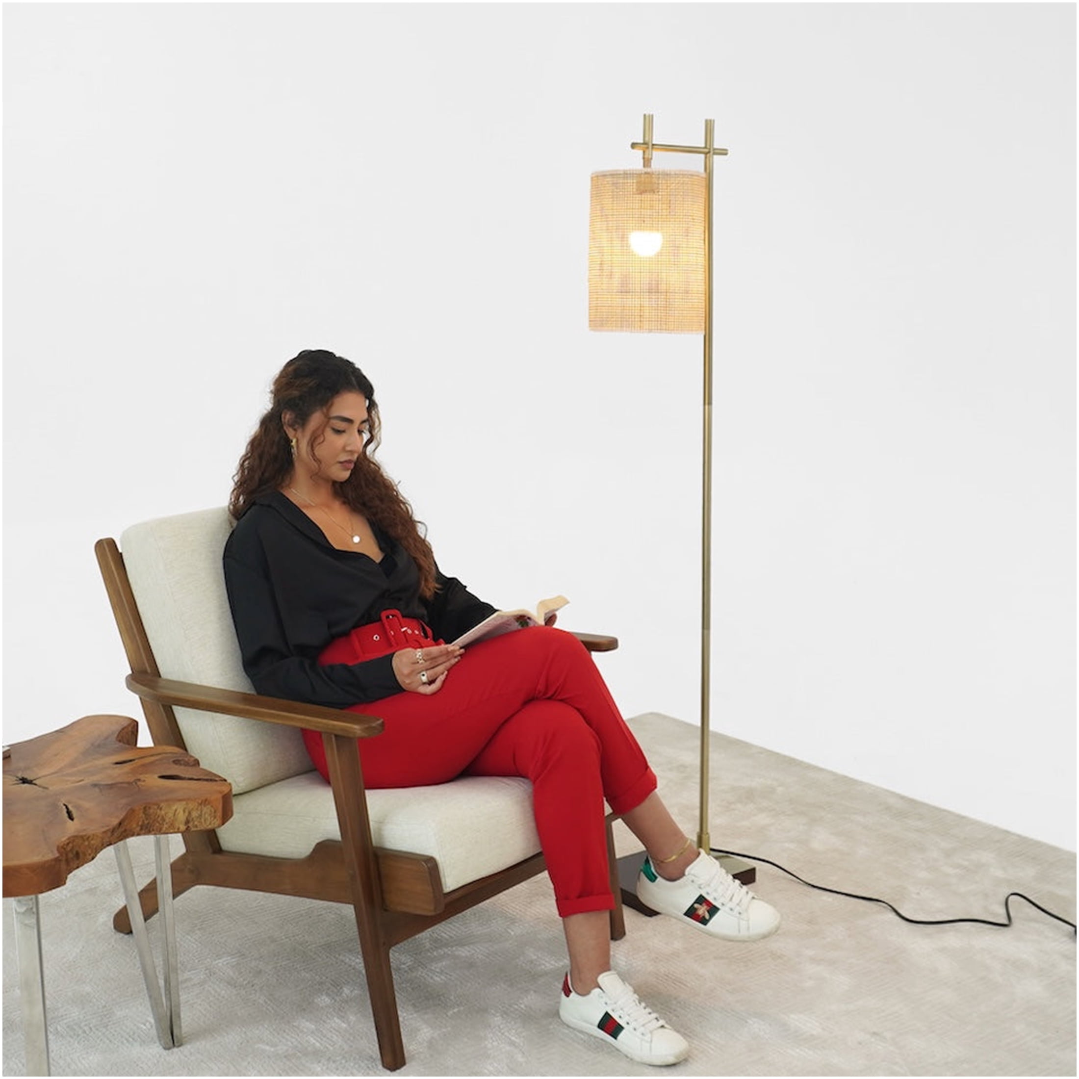 JERFIT Gold Modern Floor Lamp for Living Room, Tall Corner Standing Light with Bamboo Shade, Cylinder Design for Bedroom Office Reading Nook, Plug-In Illumination