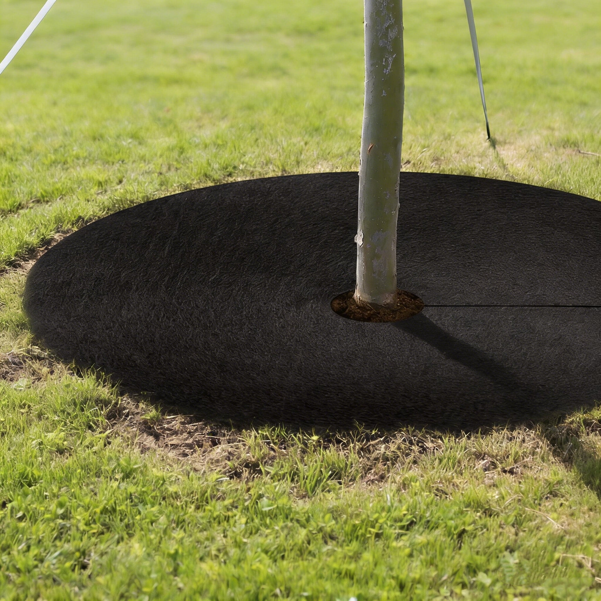 Non Woven Tree Rings 8Pack, 16.5 Inch Round Base Weed Barrier Fabric Cover – & Reusable Mulch Rings for Landscaping Weed Control, Root Protection and Plant Health