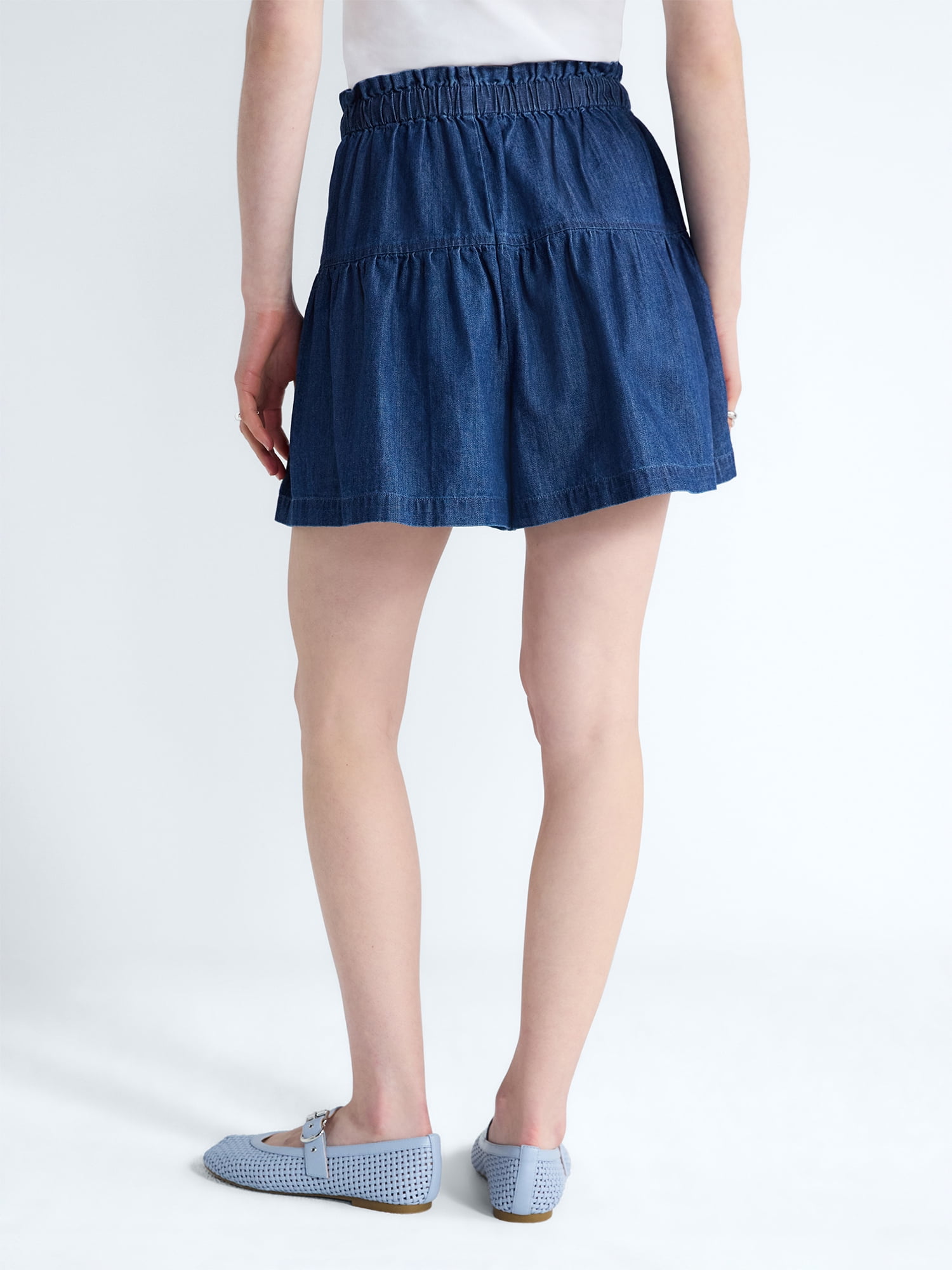 Free Assembly Women's Pull On Seamed Denim Shorts, 4" Inseam, Sizes XS-XXL