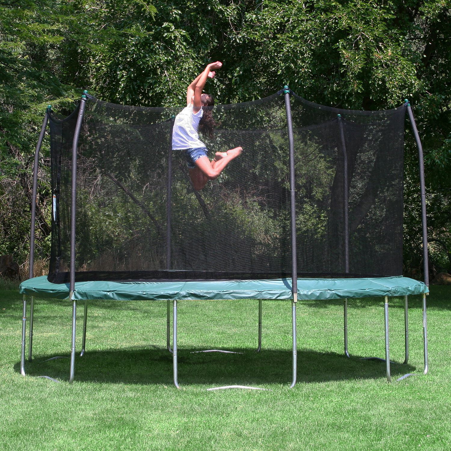 SKYWALKER TRAMPOLINES 15 FT, Round, Green Outdoor Trampoline for