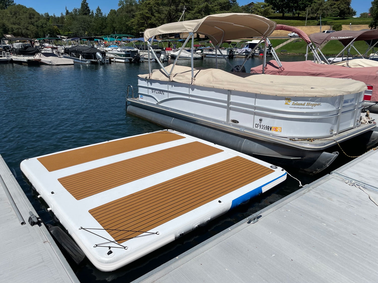 Inflatable Mega Yacht Dock 10x10