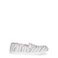 thumbnail image 4 of Time and Tru Women's Moc Toe Surf Sneakers, Wide Width Available, 4 of 5