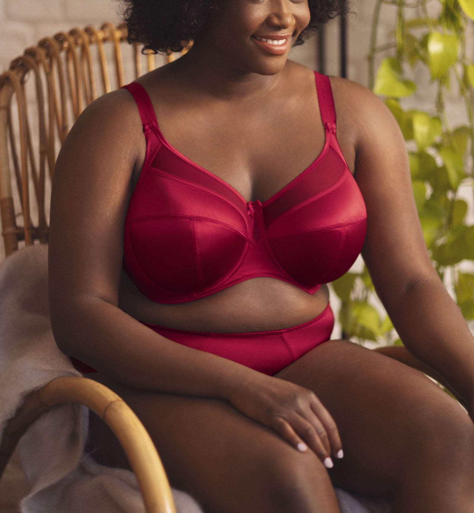 Avenue Coral Pink Underwire Bra Size 40C – Green Heart Collective